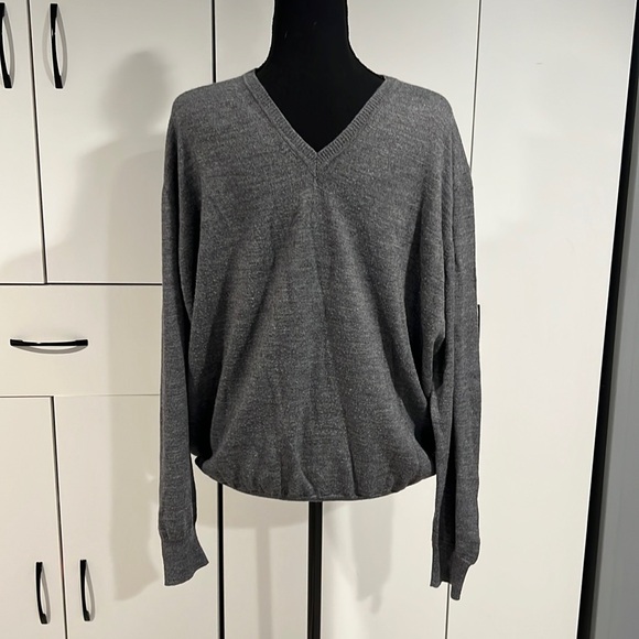 Valentino Jeans wool and acrylic light sweater‎ . Size L